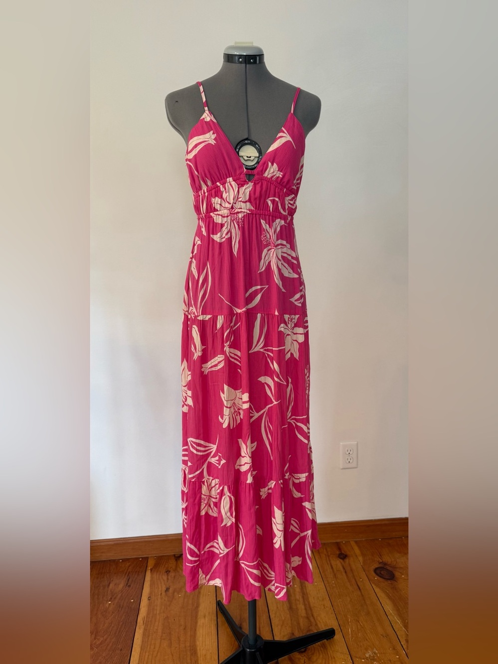 Women’s Pink Floral Maxi Dress - Sleeveless V-Neck